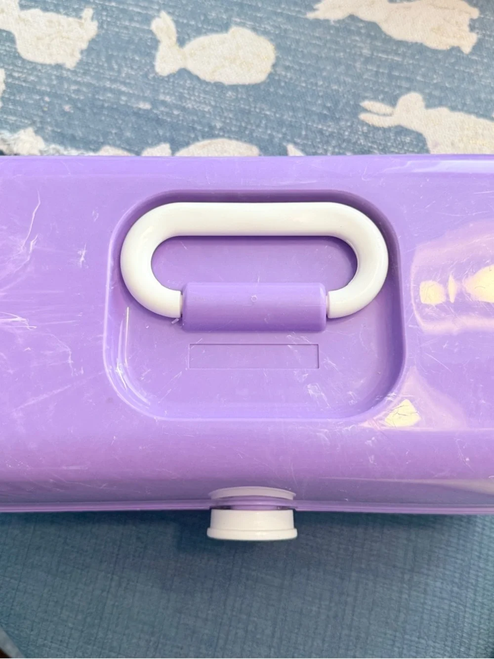 Caboodles Purple Plastic Cosmetic Box with Colorful Geometric Logo 90s